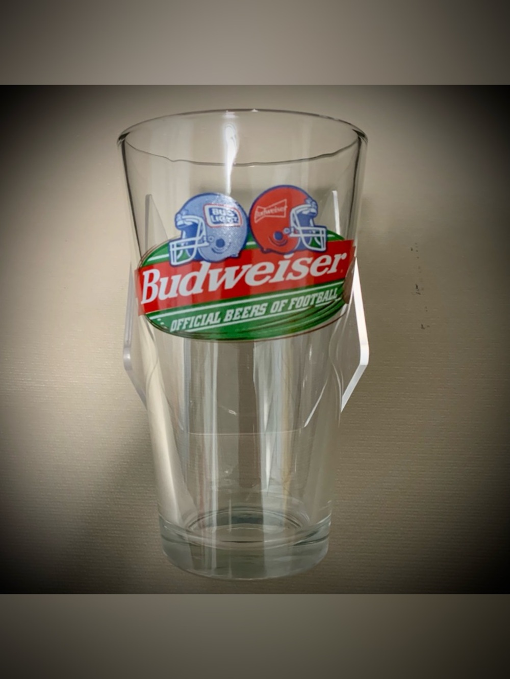 🏈Vintage Budweiser Football Pint Glass